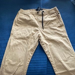 Hollister tan skinny joggers XS